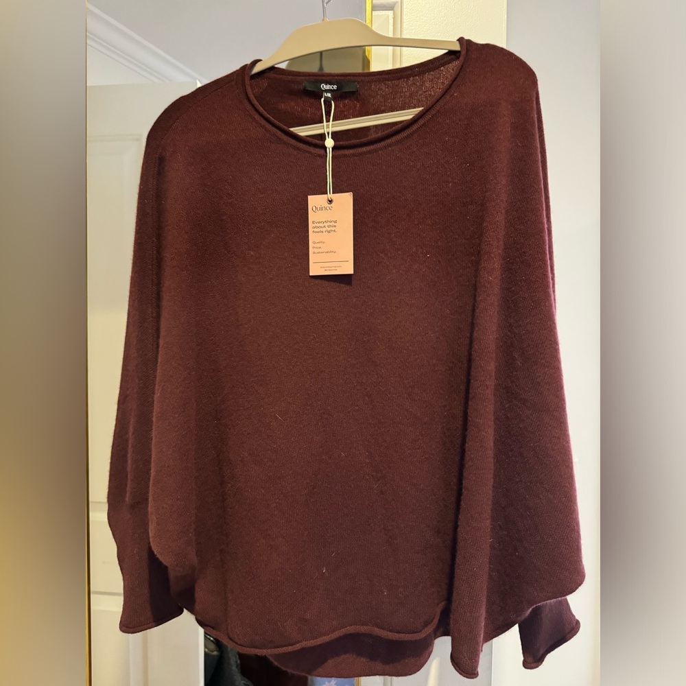 NWT, Quince Burgundy Batwing  sleeve sweater, size L/XL